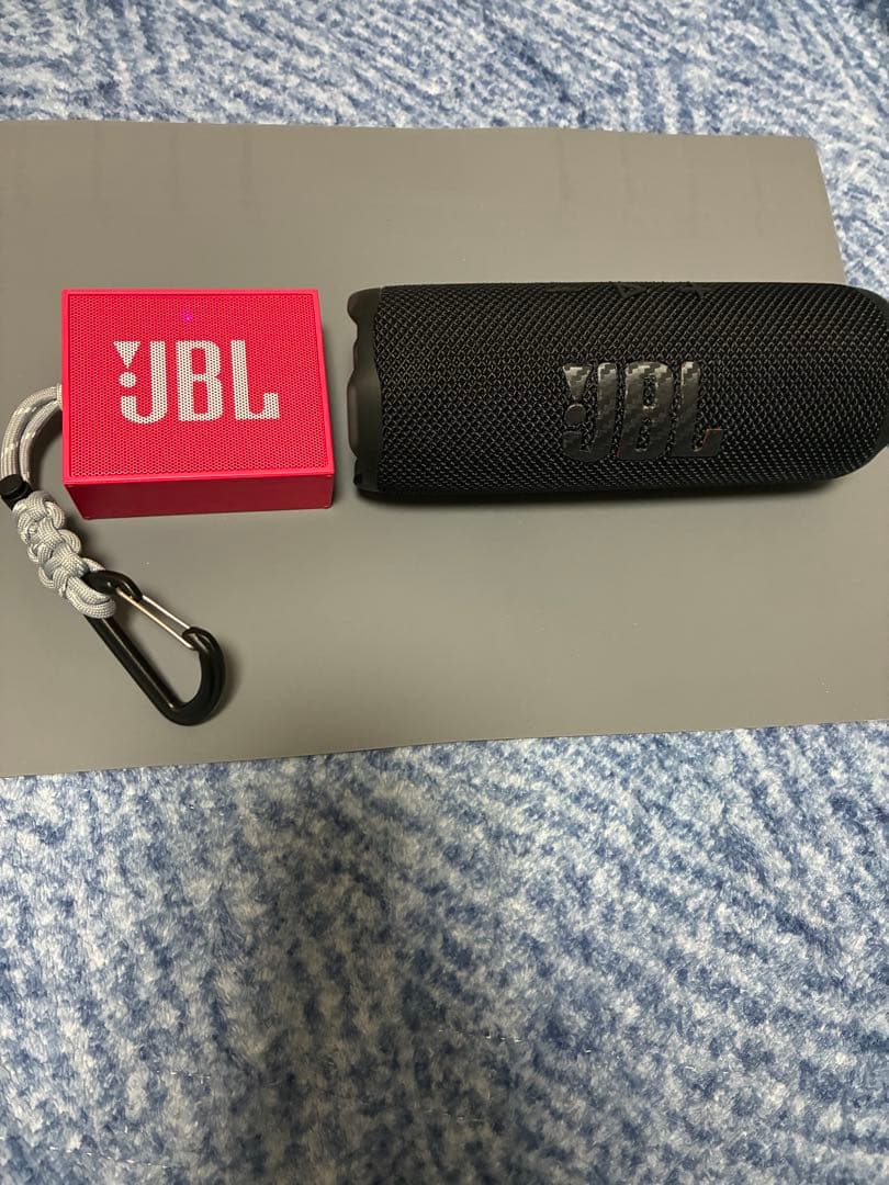 R*ル様 JBL フリップ7ワイヤレススピーカー ブラック 『おまけ付き』 Amazon.co.jp: JBL FLIP 7 / ポータブルスピーカー/Bluetooth対応