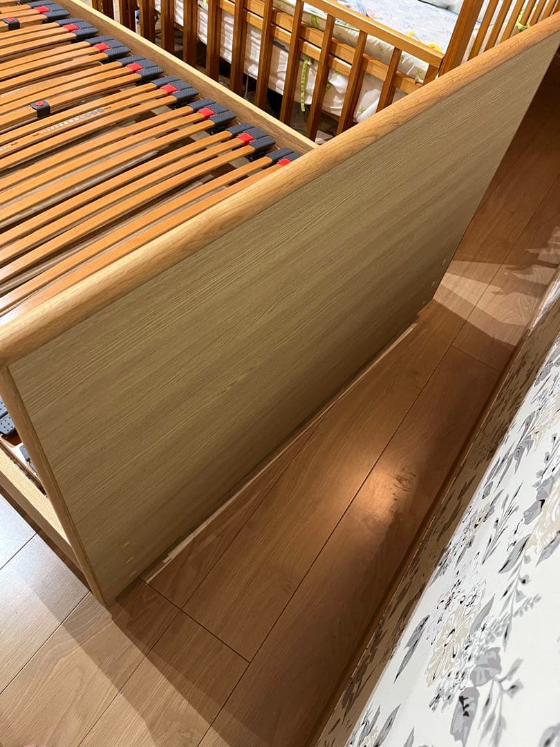 カリモク　ベッドフレーム