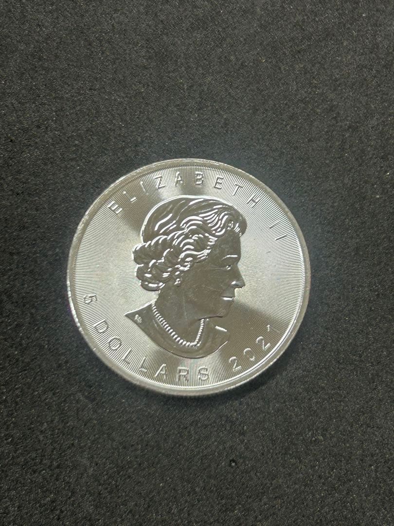 カナダ 2021年 メイプルリーフ 1オンス 銀貨 コインケース付き