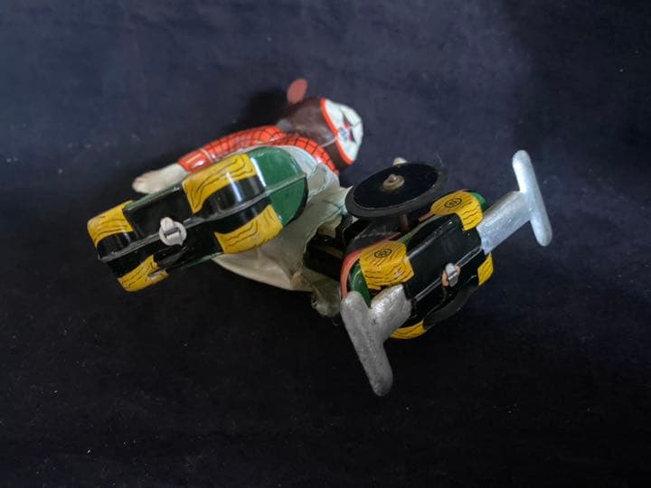 ⭐️トープレ製 クマのスケーター