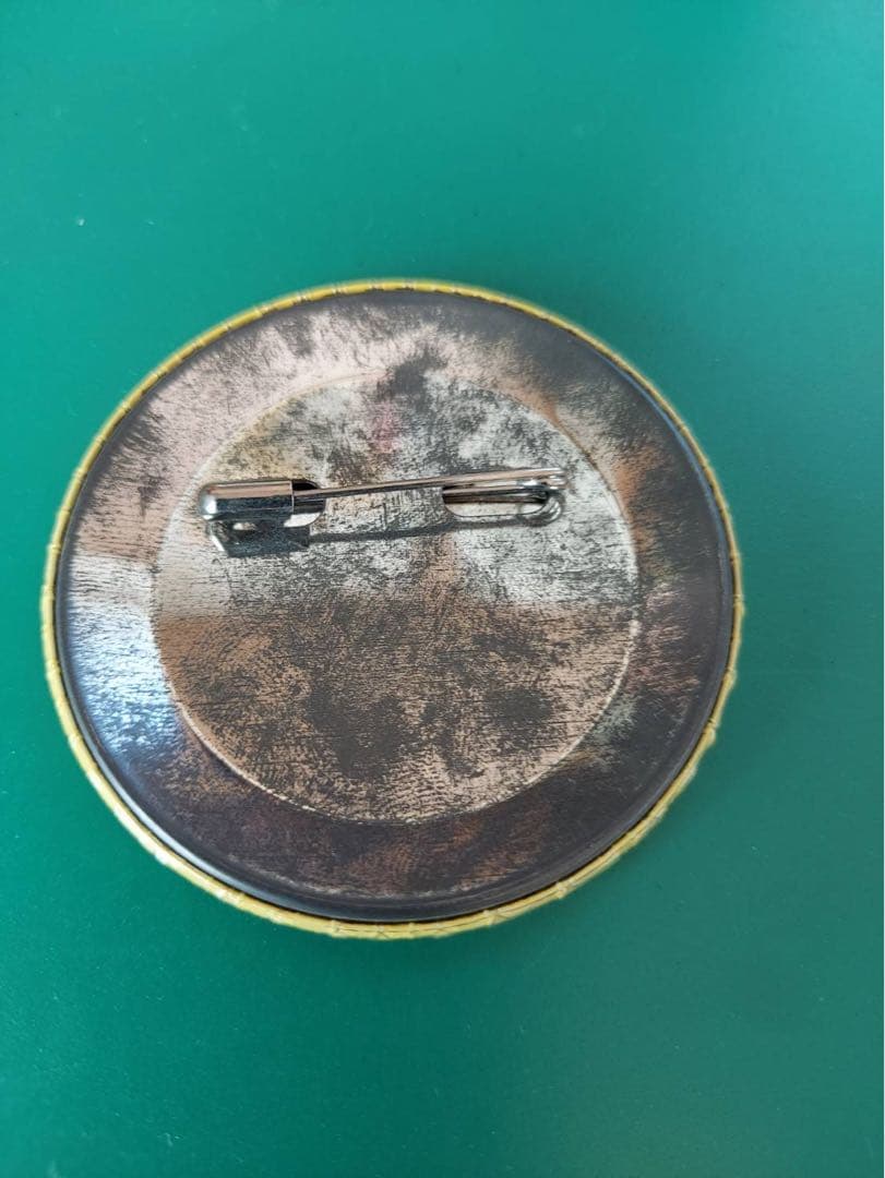 【昭和レトロ】クレヨンしんちゃん 缶バッジ　缶バッチ