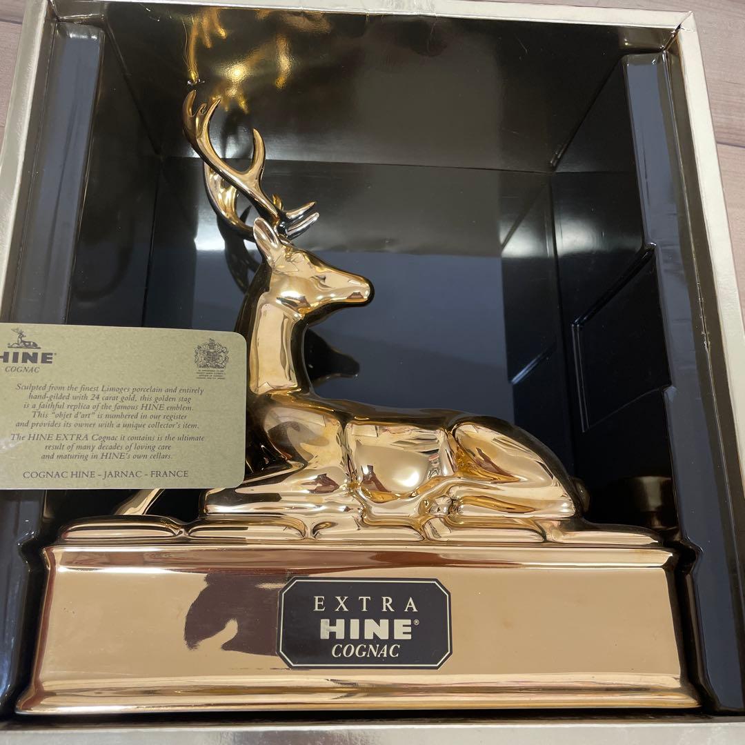 HINE EXTRA コニャック 金色の鹿フィギュア付き