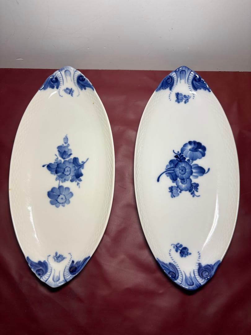 値下げしました　ロイヤルコペンハーゲン ブルーフルーテッド まとめ買いで お安く ロイヤル コペンハーゲン〉ブルーフルーテッドプレイン マグSペア