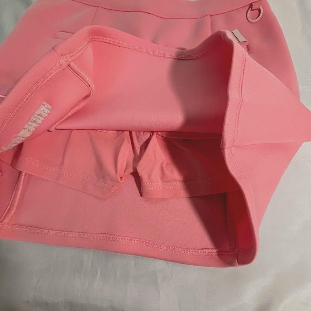 未使用アディダス ゴルフ　ダンボールニットセットアップ　フーディー　スカート