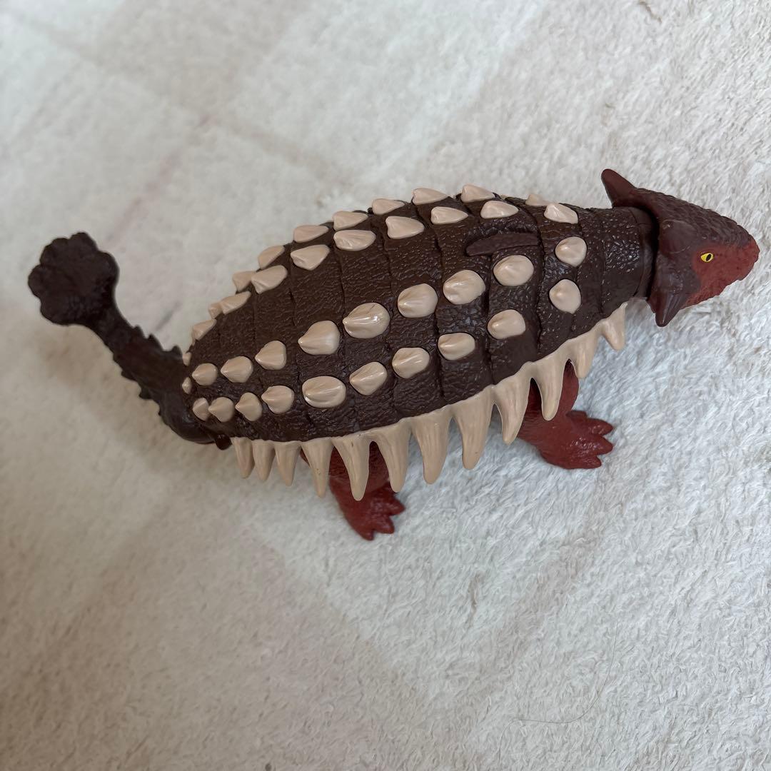 ジュラシックワールド　爆氷ブリザードスピノ　モササウルス　アンキロサウルス