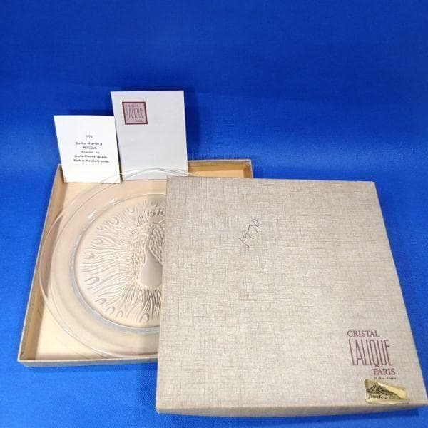 ラリック フランス 孔雀 クリスタルガラス イヤープレート 飾り皿