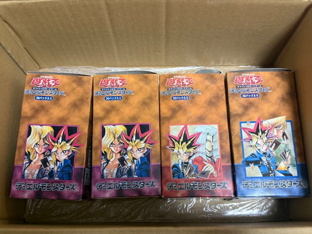 遊戯王　初期　空き箱vol2,4,6と2期空き箱2つ　おまけノーマルカード付き