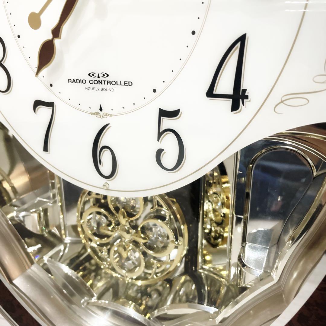 【希少品】リズム時計　 スモールワールド　廃盤　電波時計　掛け時計　18曲収録