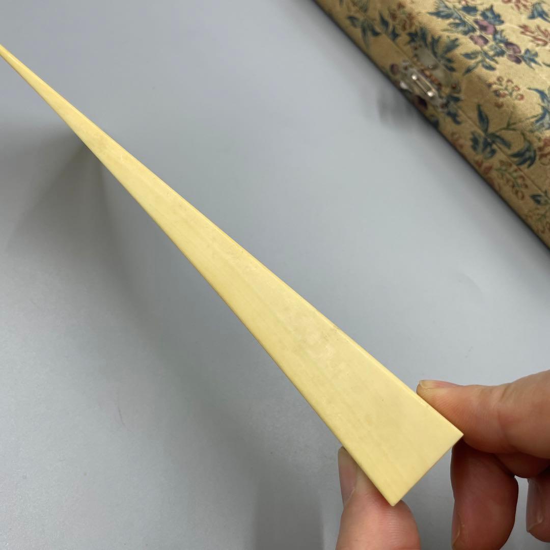 239ヴィンテージ 天然素材 三味線バチ 重さ約90g