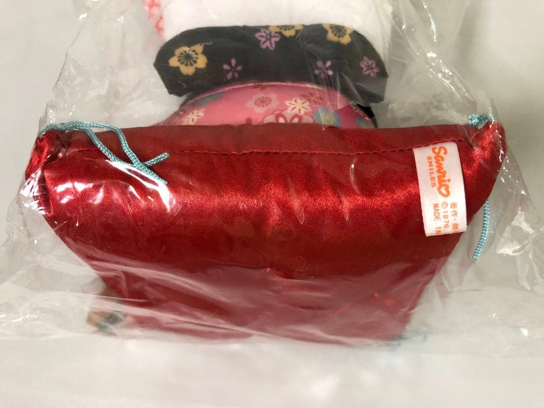 ハローキティ 着物 ぬいぐるみ 日本製　2012年製