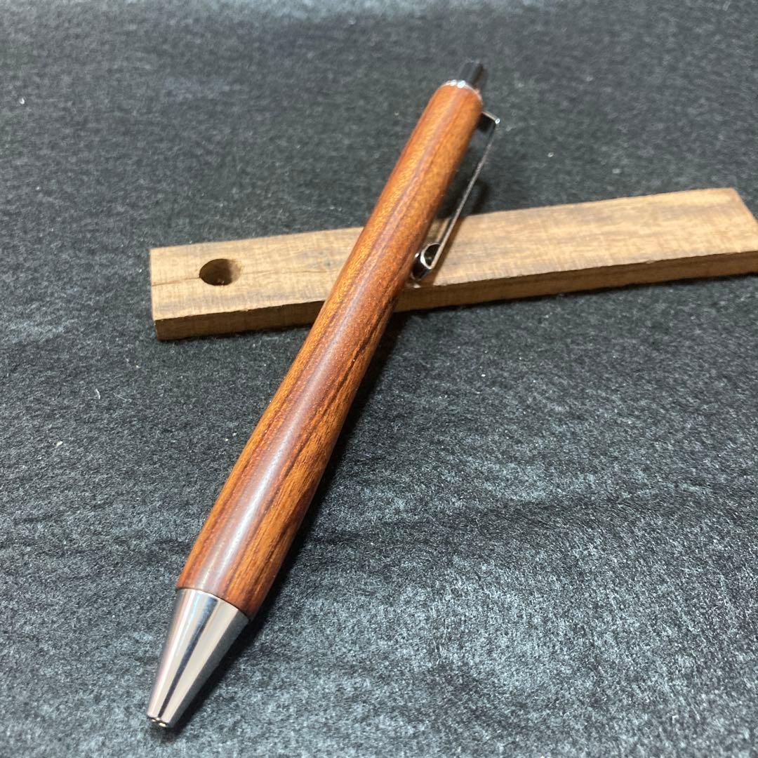 木軸ボールペン　樹種《デザートアイアンウッド》※超希少材　ハンドメイド