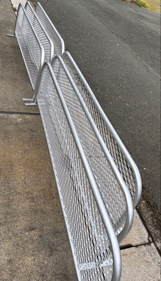 愛犬の脱走防止に！！自立式 アメリカンバリケード 1400×400｜愛犬の脱走