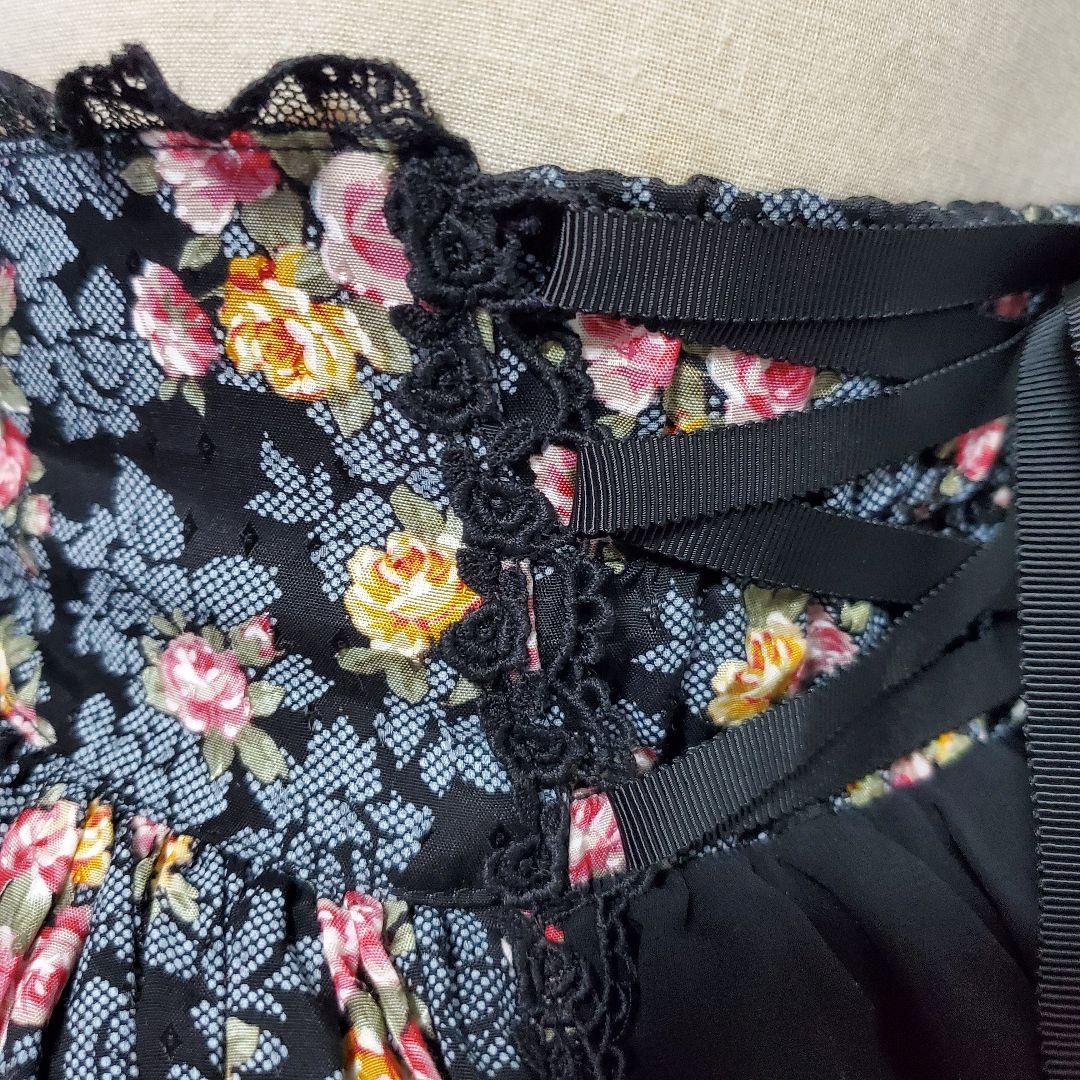 BABY, Rose Boudoirスカート 黒