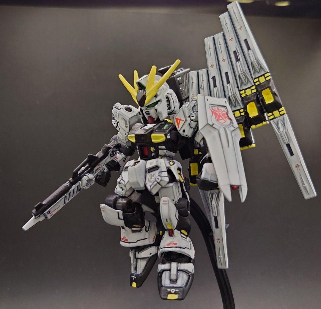 モビルスーツアンサンブル、νガンダム リペイント改造品