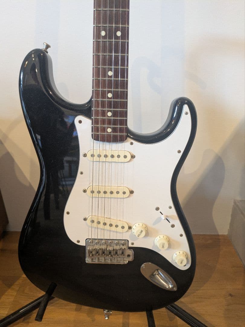 Fender Stratocaster ブラック　Japan