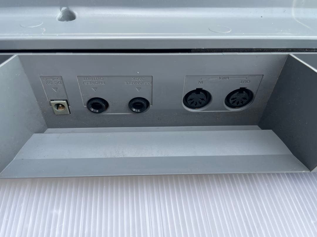 CASIO CTK-601 電子キーボード 61鍵 タッチレスポンス付き