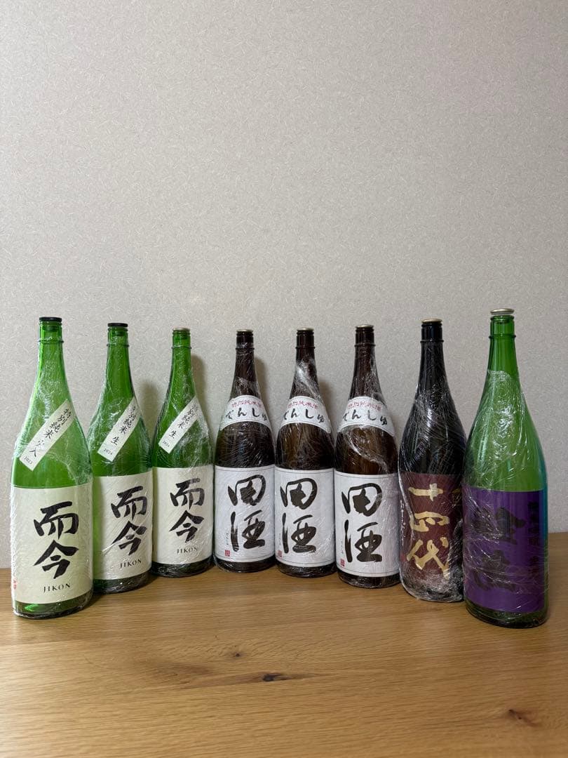 日本酒 十四代 而今 一升瓶 ケース付 セット売り 空き瓶 空瓶 日本酒 十