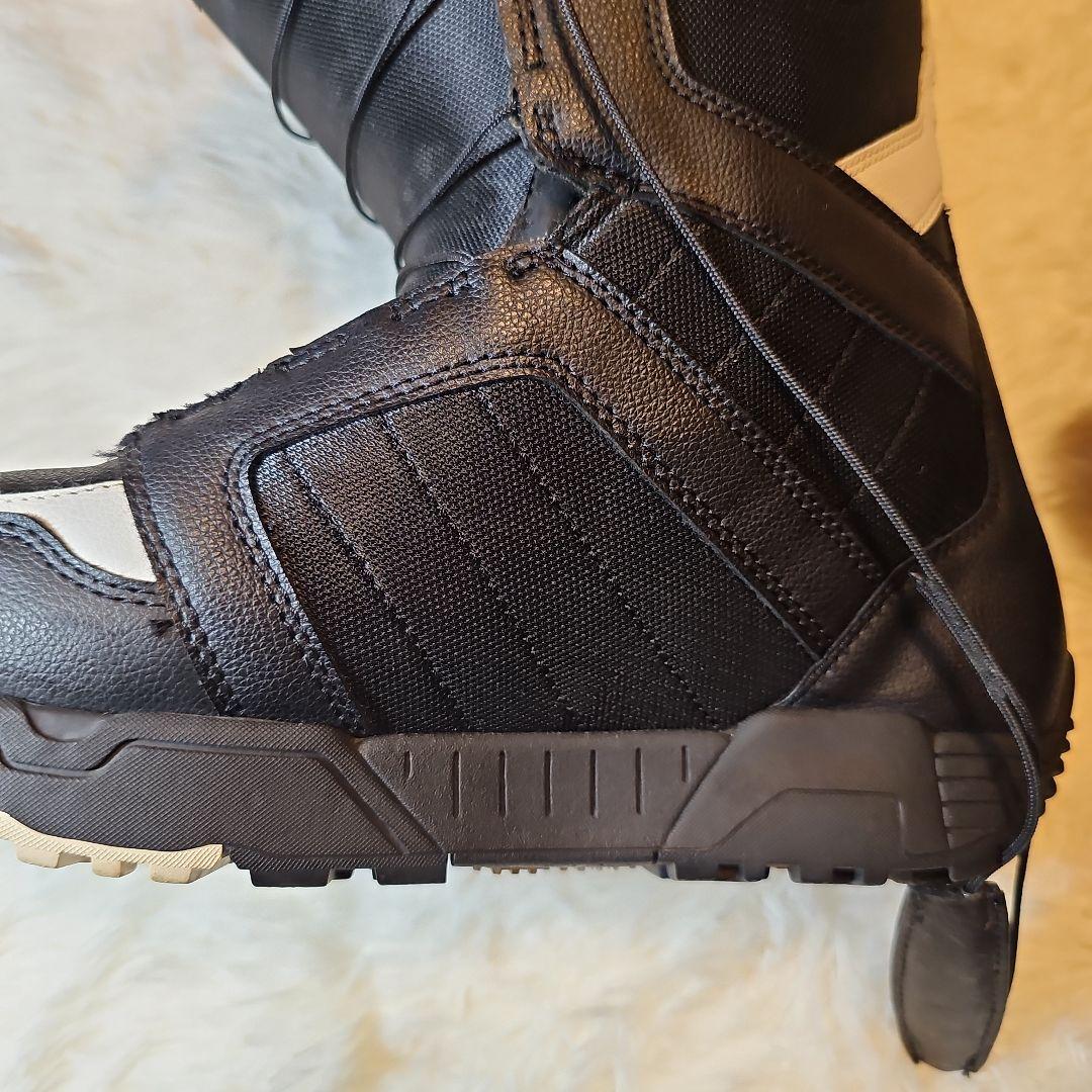 【美品】BURTO　Nmoto asian fit スノーボードブーツ