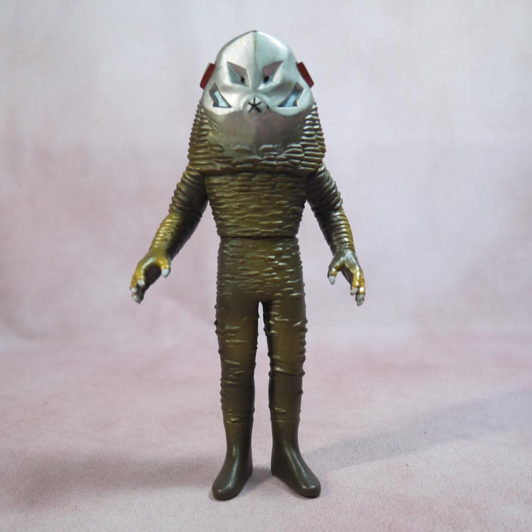 a_m_r _AI　　18件