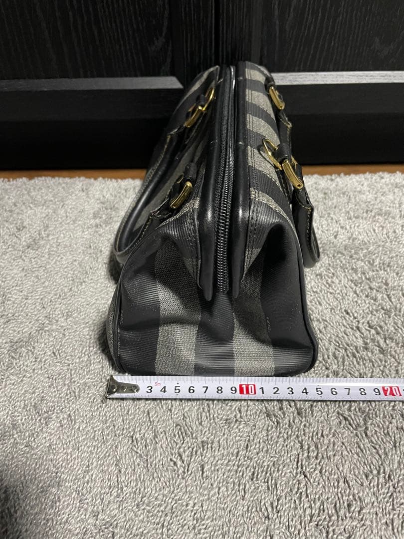 Fendi ストライプ ハンドバッグ