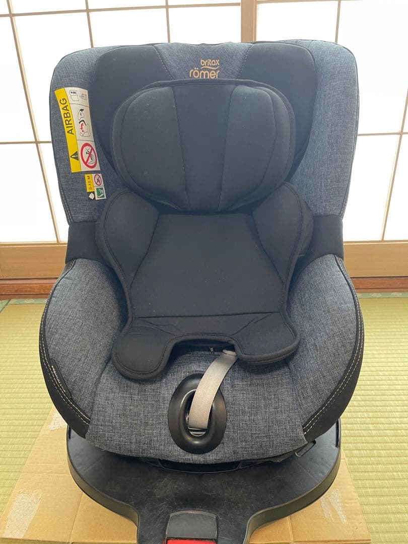 ブリタックスレーマー DUALFIX i-SIZE (BLUE MARBLE)