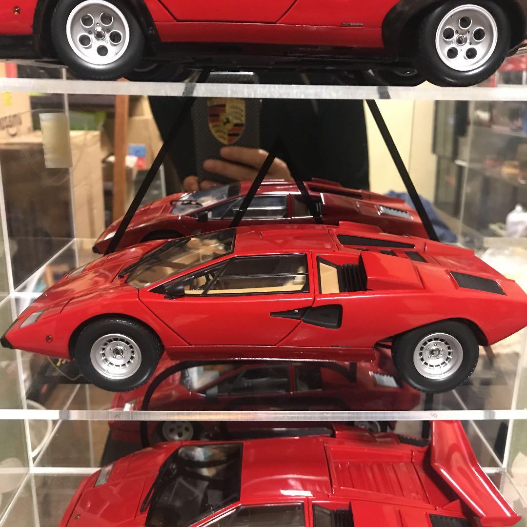 1/18 ランボルギーニカウンタックLP400