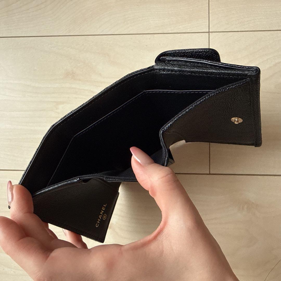 シャネル ボーイシャネル 三つ折り財布(キャビアスキン/ゴールド金具)