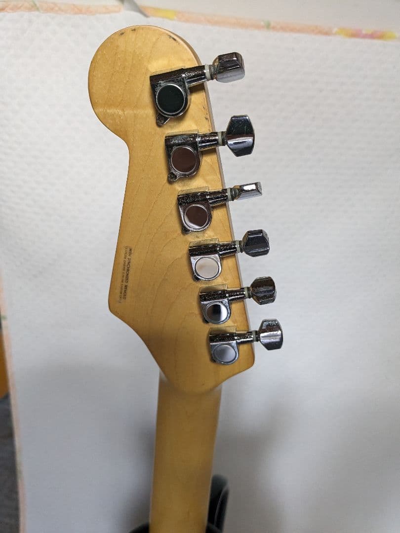 セルダー、ストラトキャスター、ミラーピックガード、エレキギター