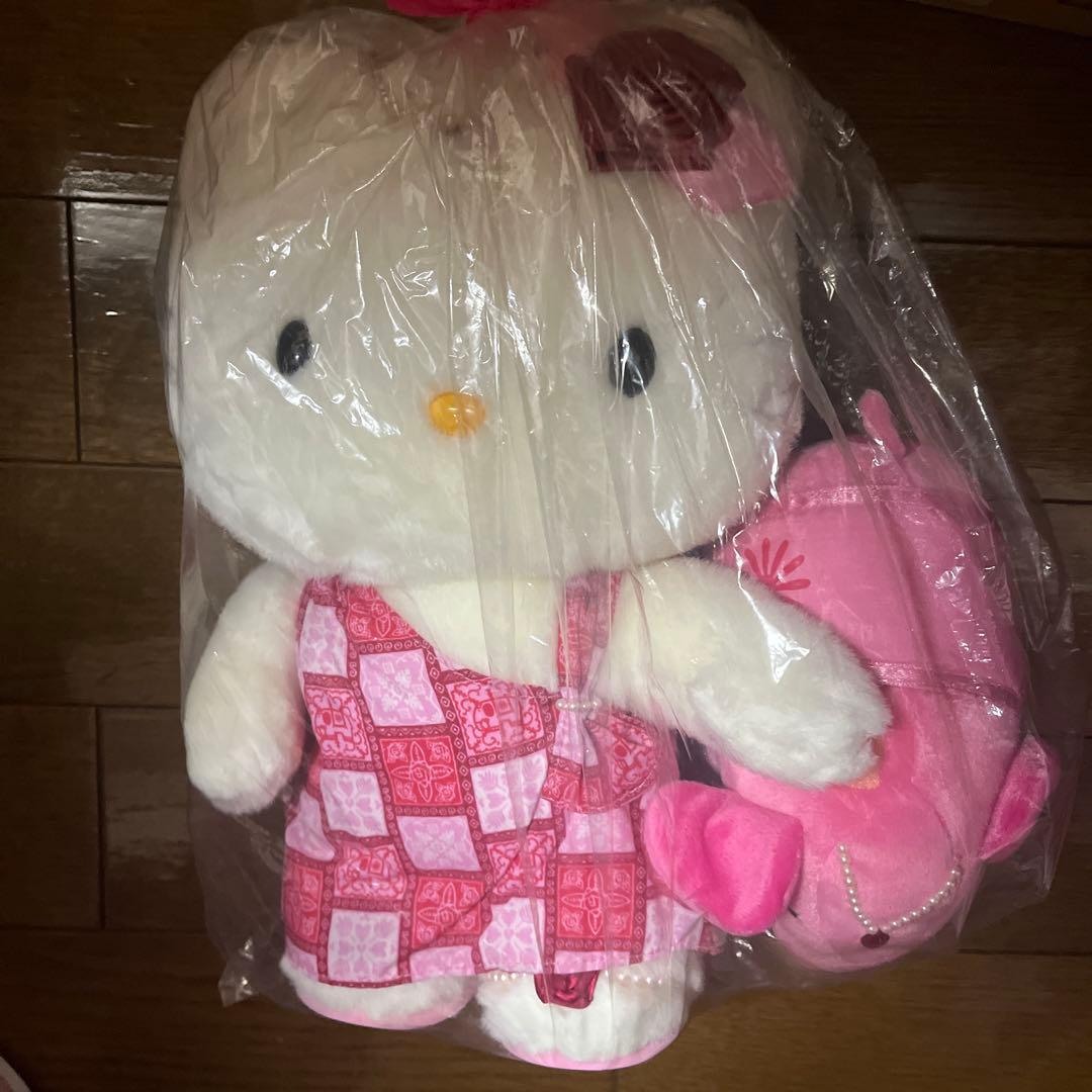 ハローキティ ぬいぐるみ ドール