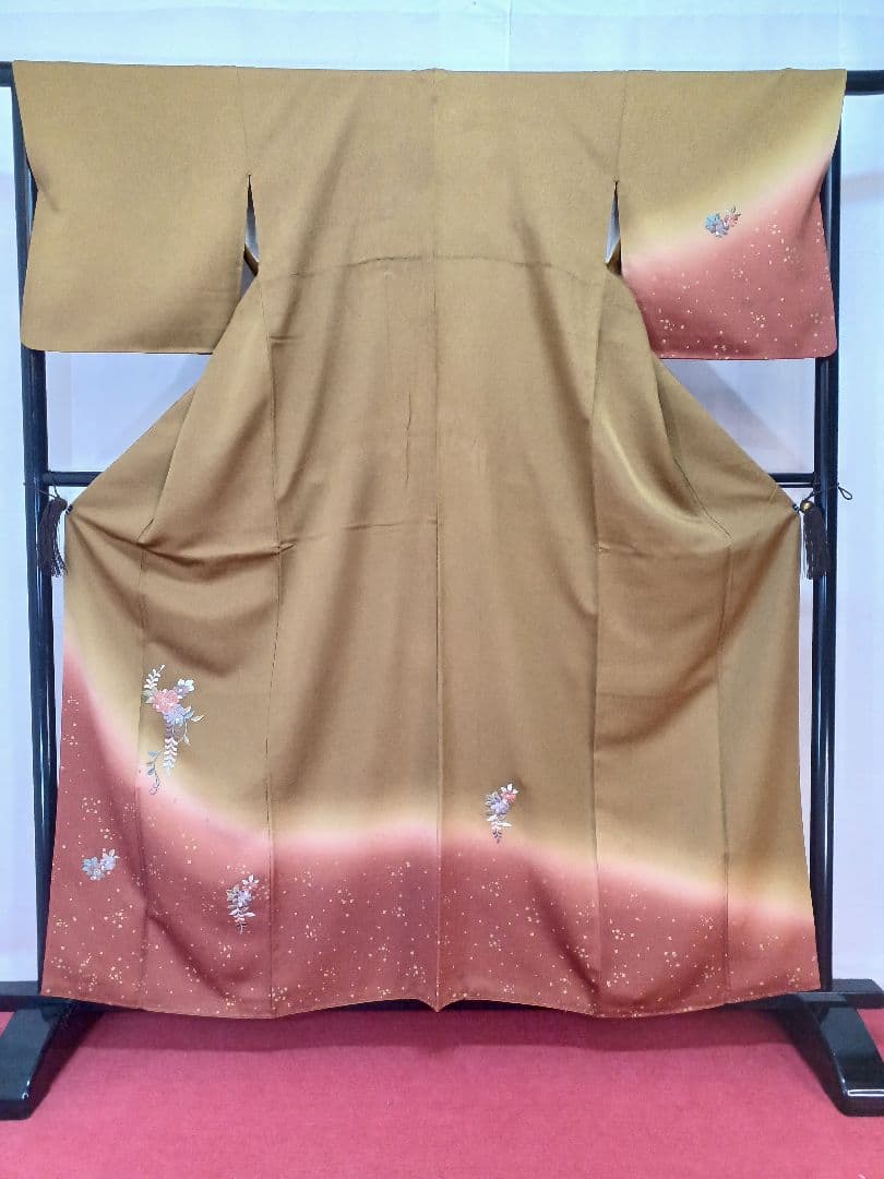 裏千家15世鵬雲斎御書付『仁清写花筏茶碗』 16代永樂善五郎造 (共箱