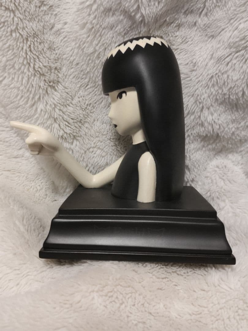 ○生産終了品 Emily the Strange フィギュア