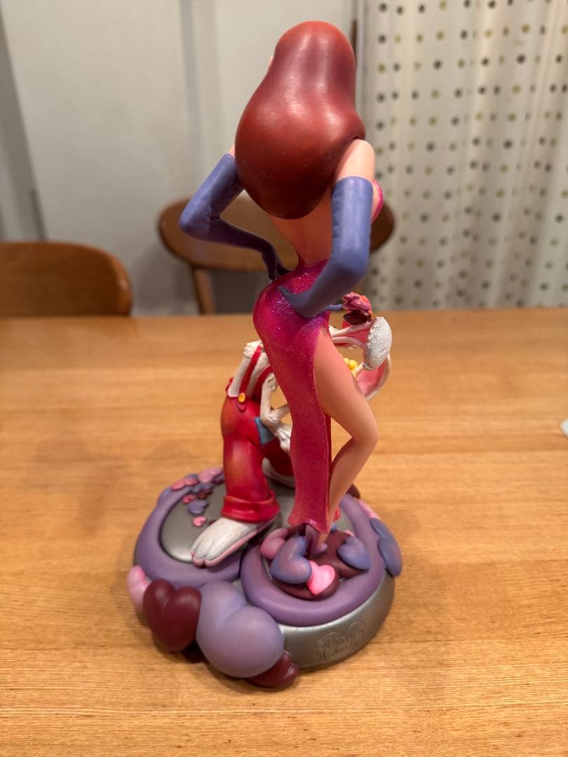 ロジャー・ラビット ジェシカ・ラビット フィギュア 小物入れ - メルカリ