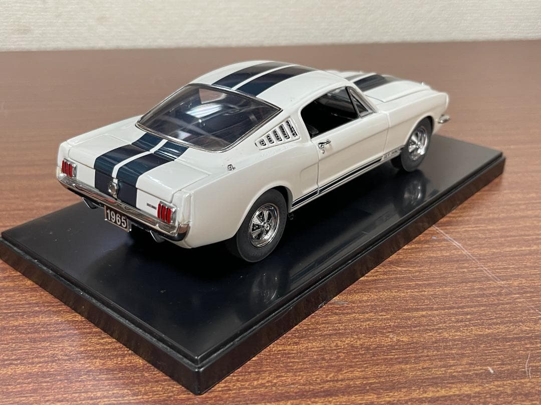 ミニカー Franklin Mint, 1966 Shelby GT350 1/18