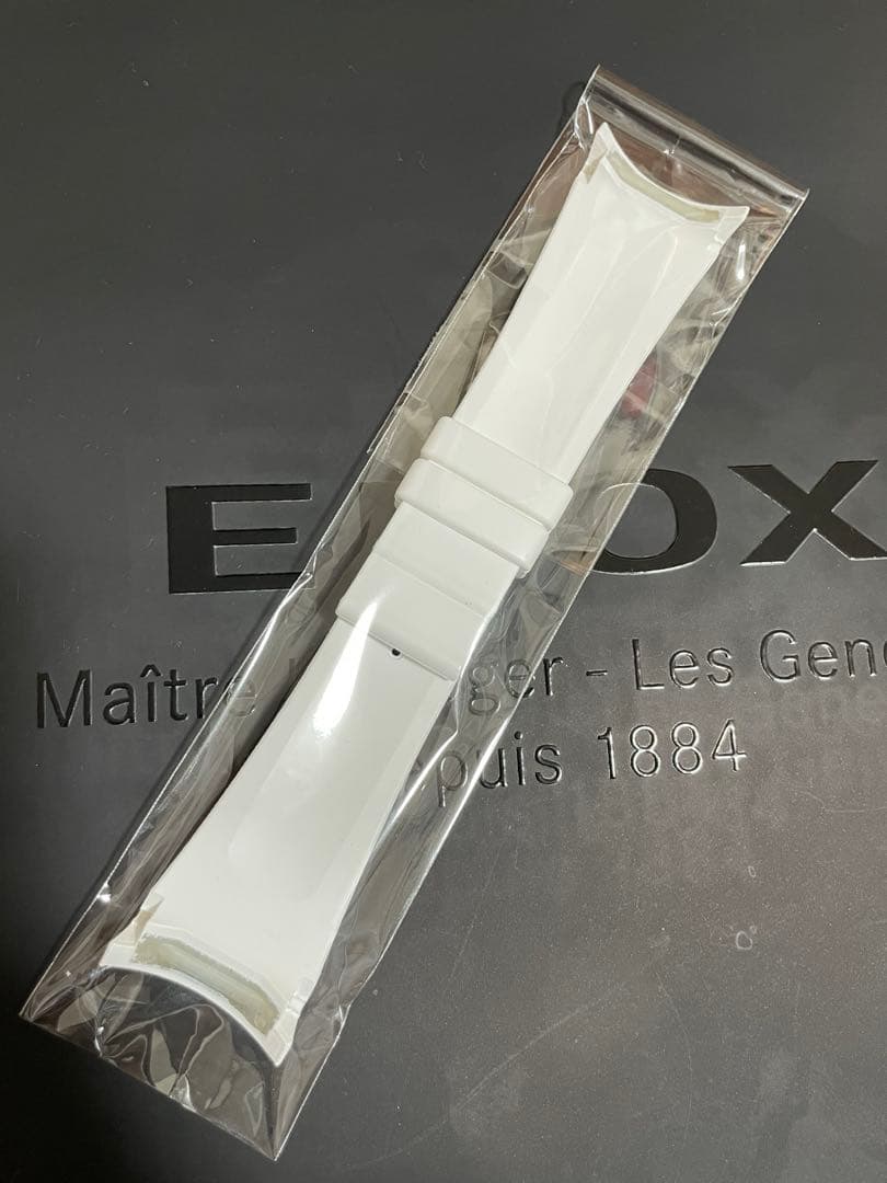 【新品未使用品】EDOX クロノオフショア1 ラバーベルト(ホワイト)