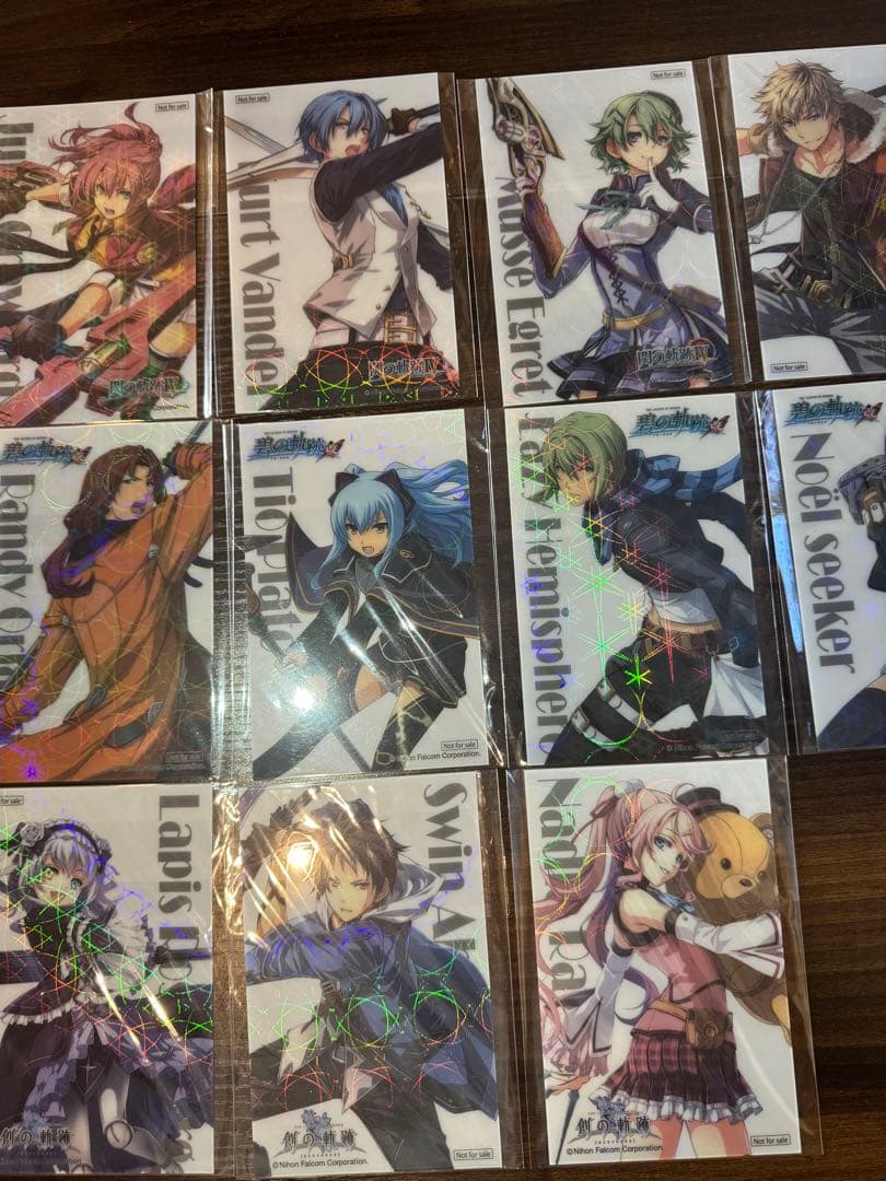 16種フルコンプ　軌跡シリーズ カットインホログラムカード　リィン アルティナ