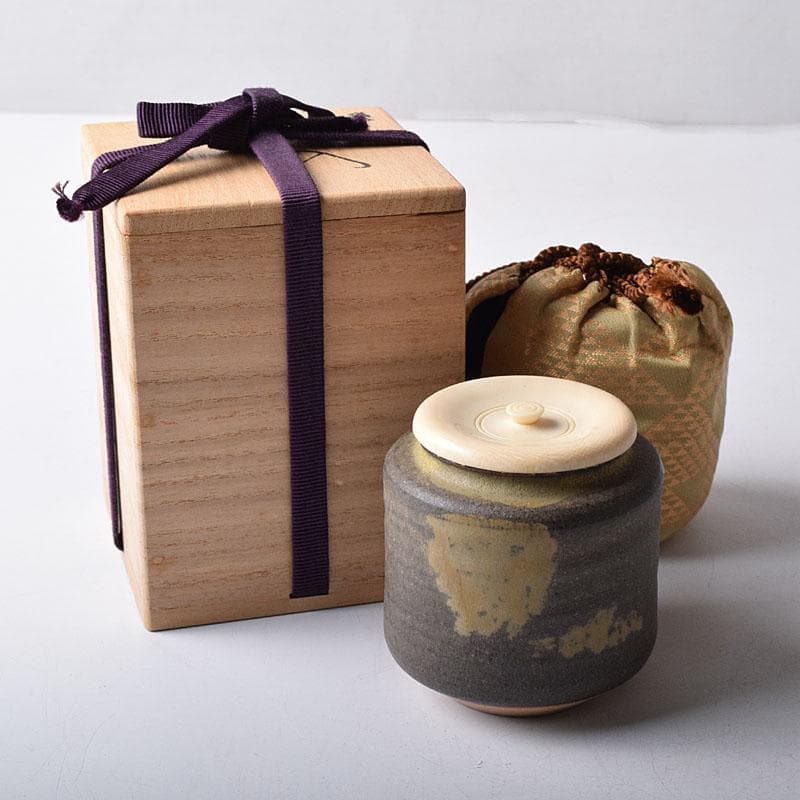 茶道具　暁窯　岡田暁山造　茶入　仕覆付　共箱　V　7881 茶道具 暁窯 岡田暁山造 茶入 仕覆付 共箱 V 7881