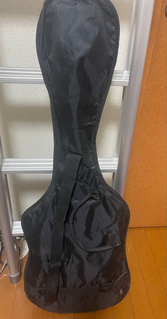 Mavisエレキギター サンバースト