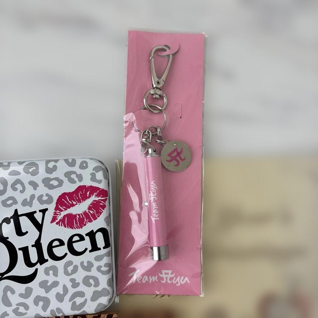 浜崎あゆみ グッズ まとめ売り - メルカリ