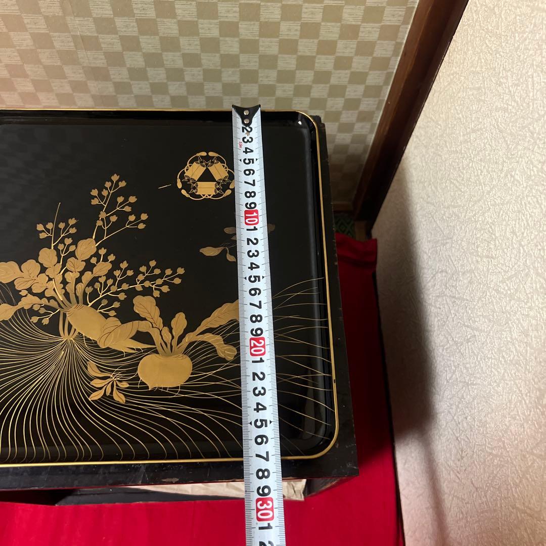 七草蒔絵吸物膳　八客