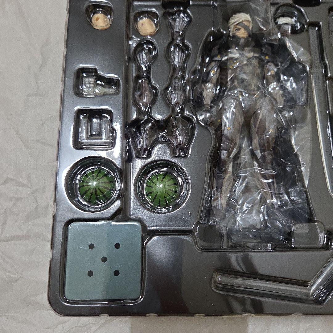 リボルテック ヤマグチ No.140 雷電 ライデン メタルギア ライジング