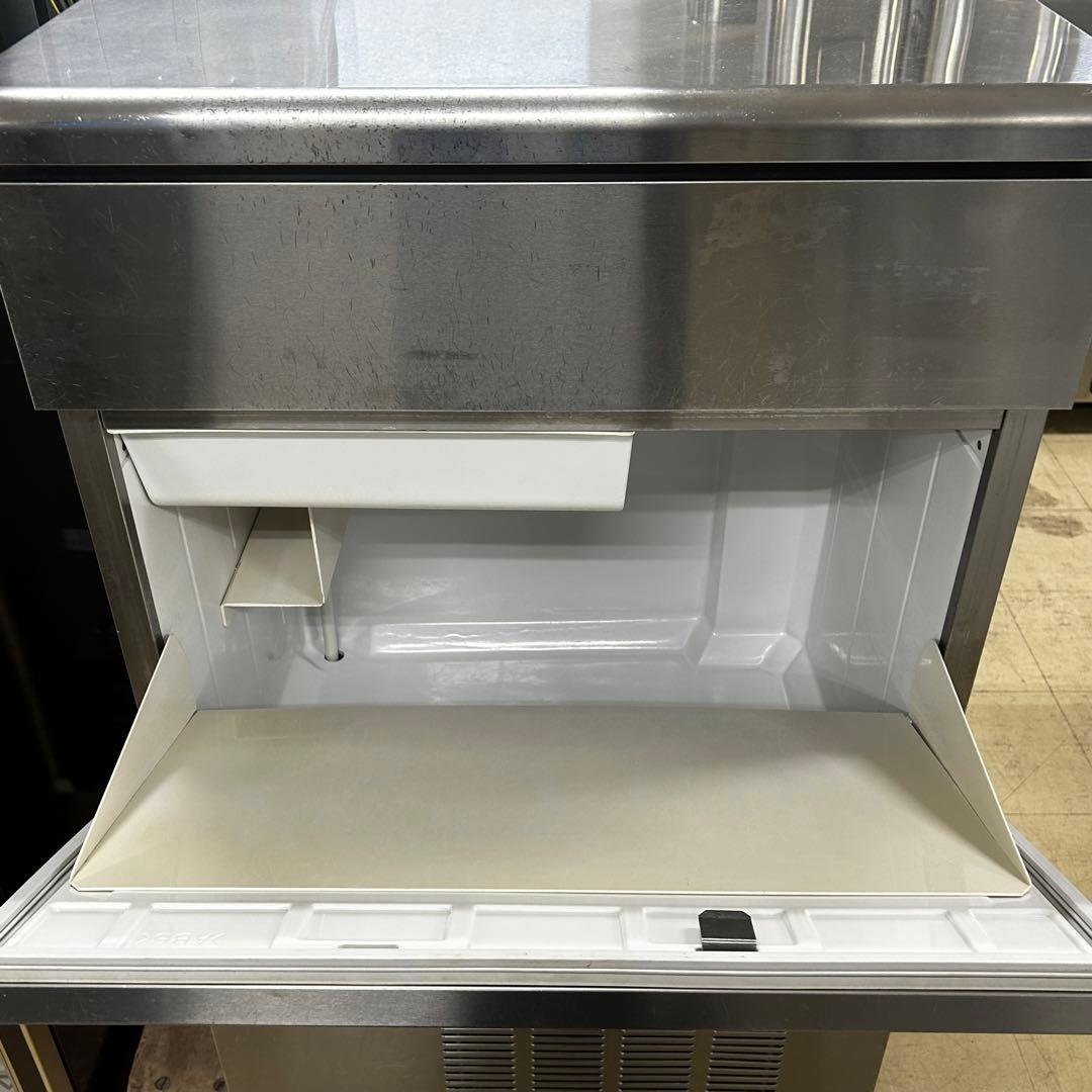 3623 大和冷機 製氷機 DRI-110LMV1◎110㎏タイプ◎三相200V