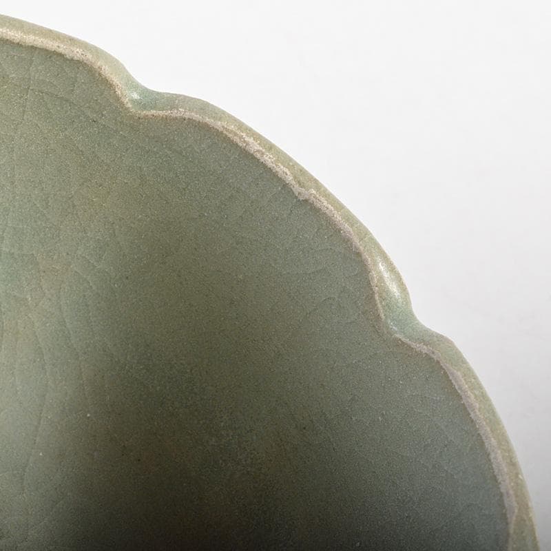 朝鮮美術　韓国　高麗青磁　象嵌花文　輪花碗　V　R7162