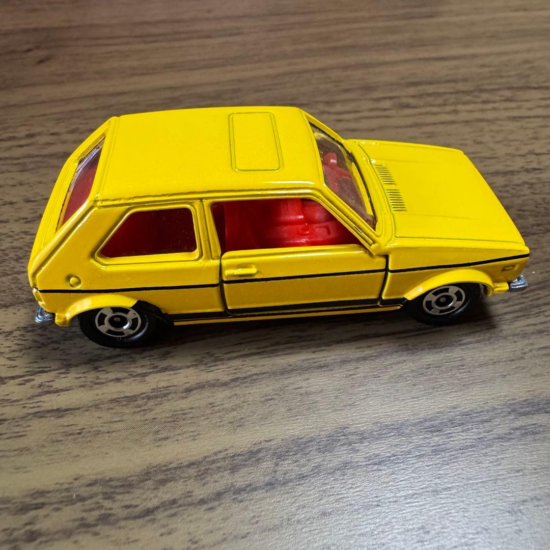 トミカ 外国車シリーズ フォルクスワーゲン ゴルフ GLE SCALE 1/56