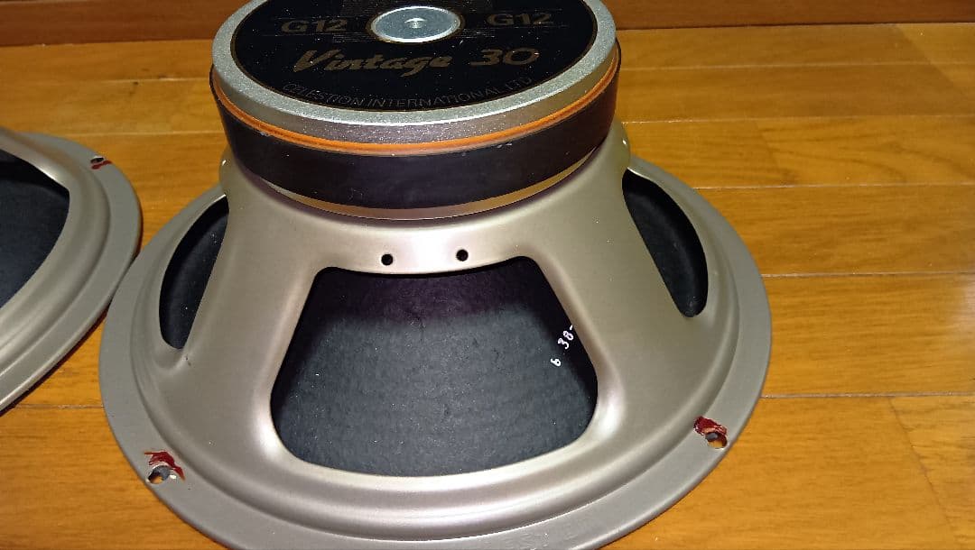 Celestion G12 Vintage30　2個　ギターアンプ用スピーカー