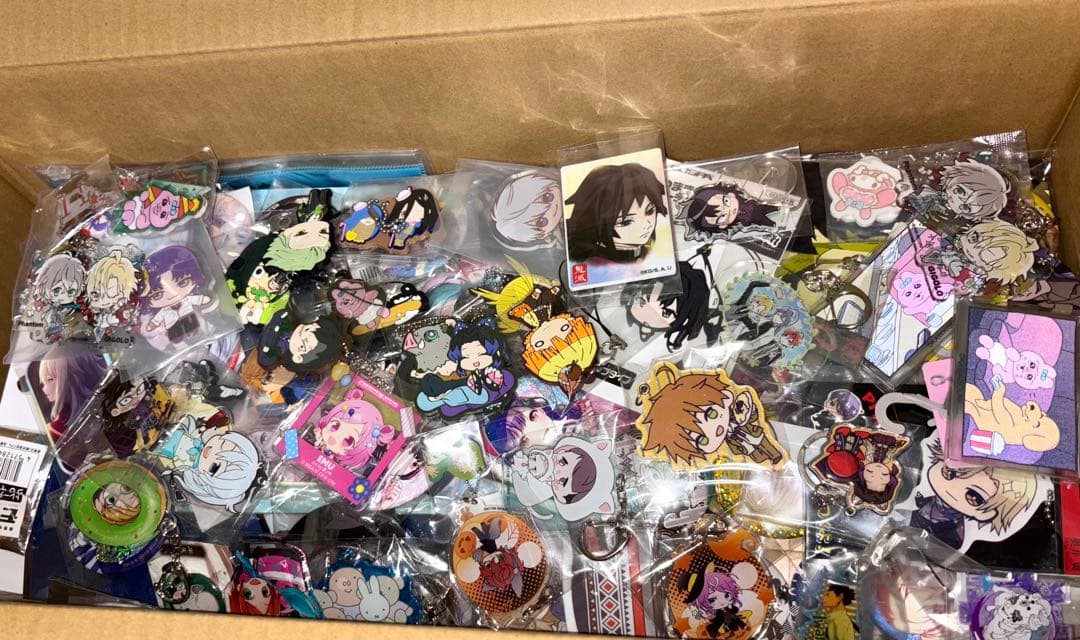 アニメグッズまとめ売り 大量 ノンジャンル 鬼滅の刃 ヒプマイ アイナナ