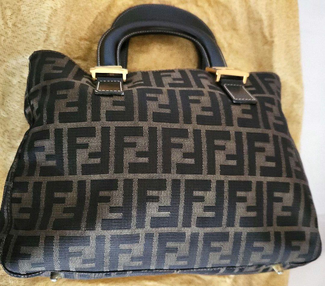 FENDI フェンディ ズッカ ハンドバッグ ブラウン