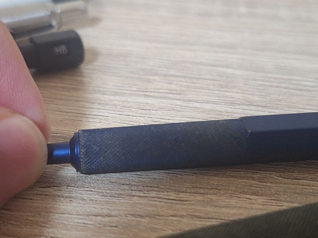 ロットリング オレンズネロ ヘキサゴナル ジョッタ ヘルベチカ まとめ