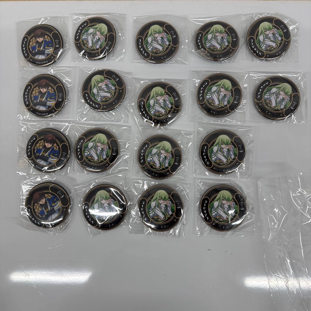 まとめ売り コードギアス 缶バッジ58個 - メルカリ