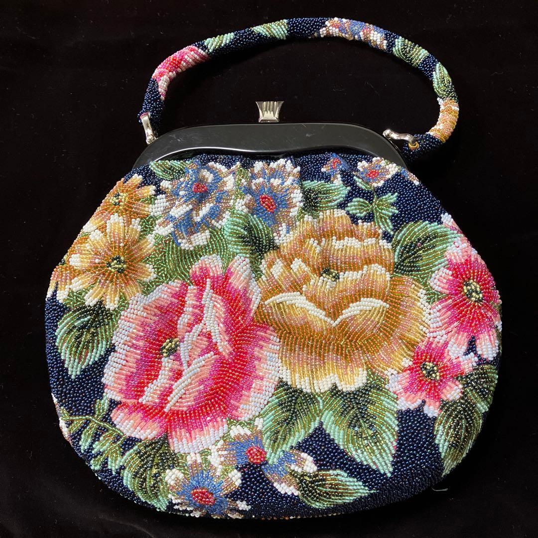 手刺繍 総ビーズがま口バッグ ＊ベルベットレースショール付 ヴィンテージ