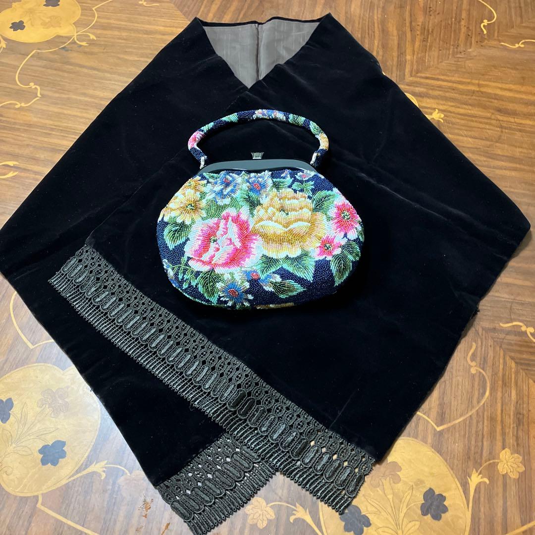手刺繍 総ビーズがま口バッグ ＊ベルベットレースショール付 ヴィンテージ